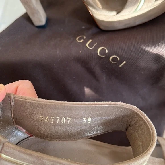 Gucci nude platform 4 1/2”. Size 38​​​​​​​​​​​​​​​ - Picture 6 of 8